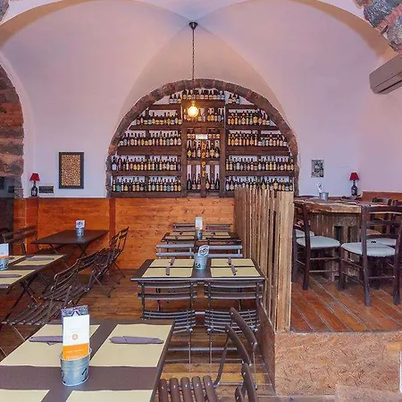 Hotel Alexander House Aeroporto di Catania Fontana Rossa